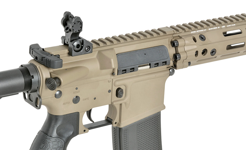 Daniel Defense M4A1 RIII 14.5" Replica - FDE [EMG]