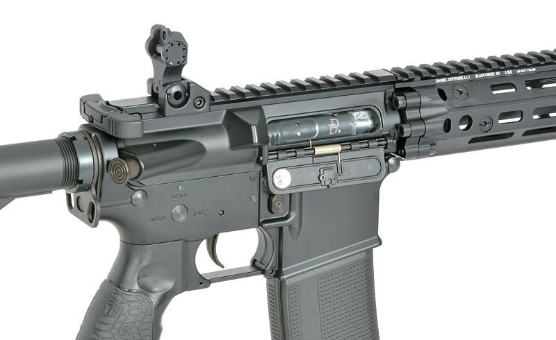 Daniel Defense M4A1 RIII 14.5" S-AEG mit Eshooter ETU, Schwarz