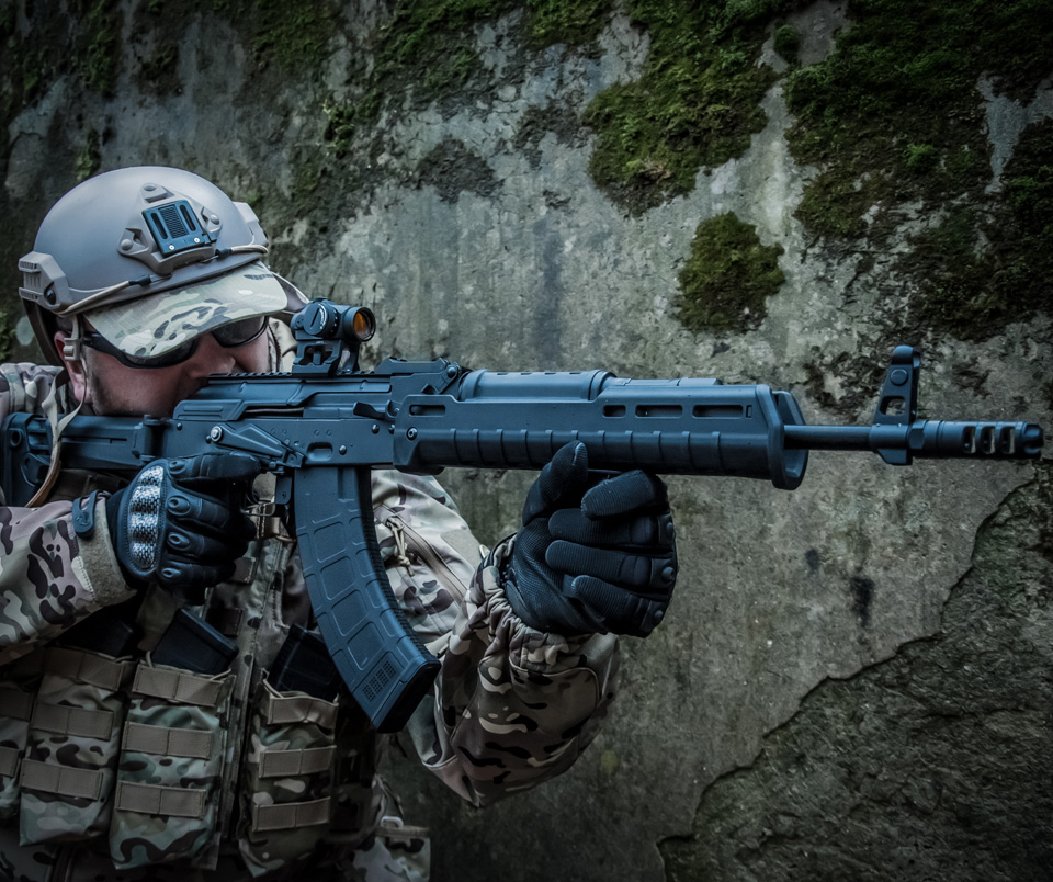 Open Top Triple 7.62x39 AK Mag Pouch - COYOTE [8FIELDS]