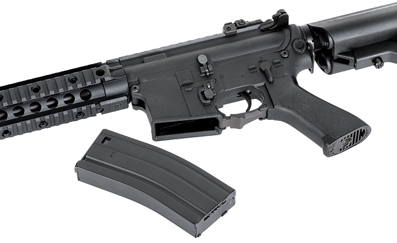 Cyma AR15 RIS CM.622 E.T.U S-AEG